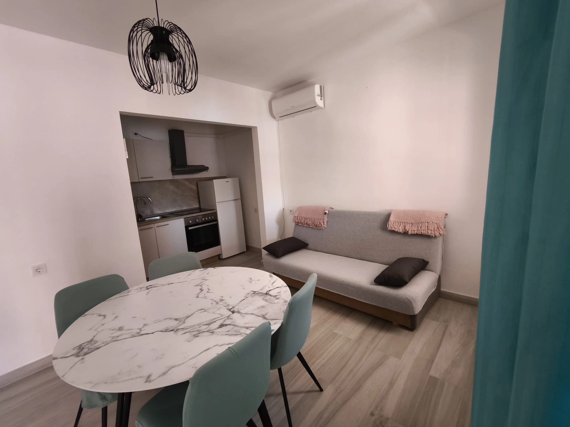Apartment 4