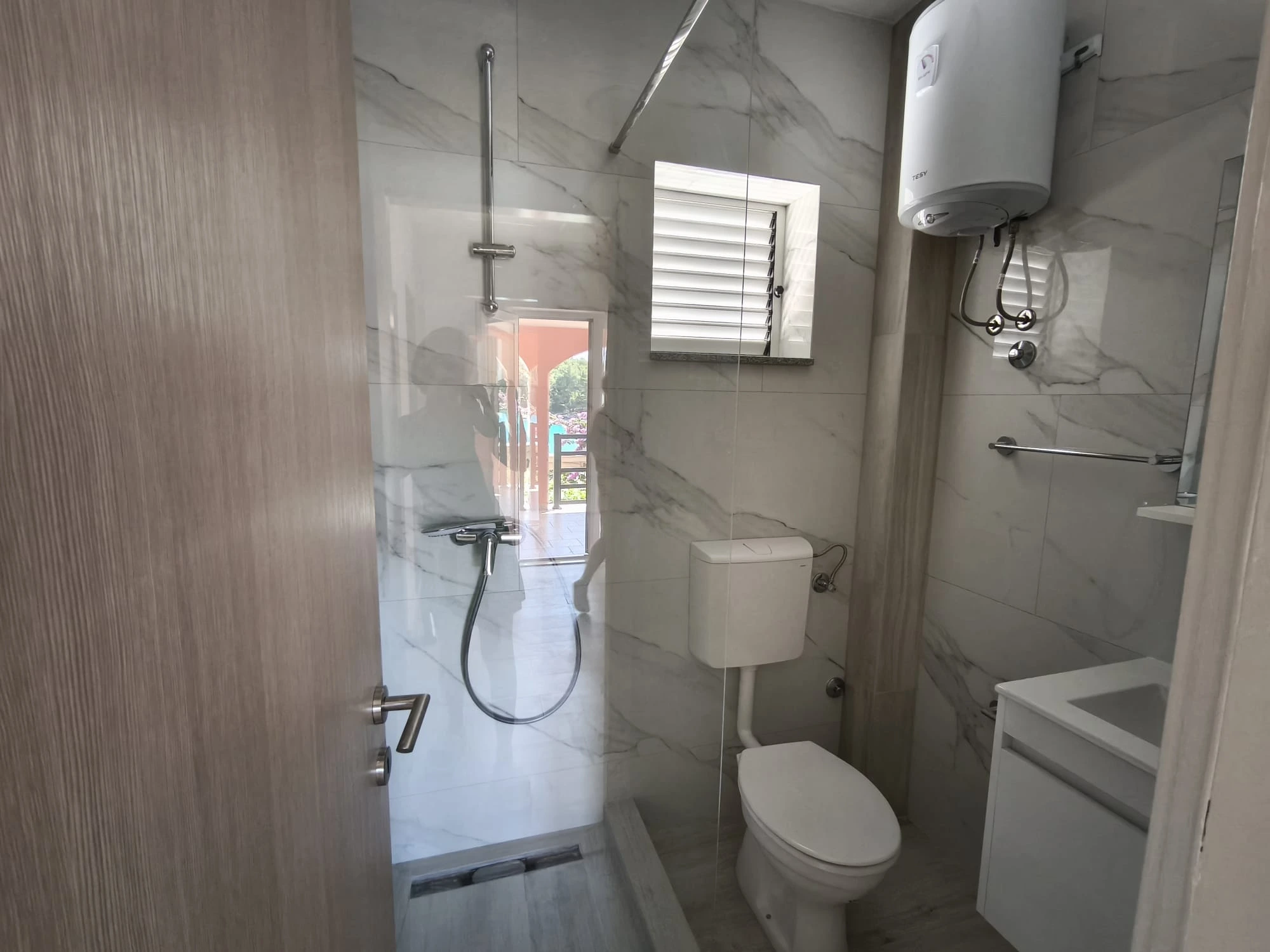 Apartment 4