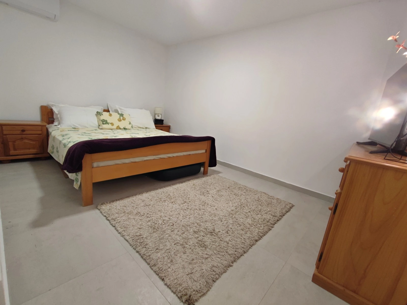 Apartment 6